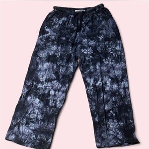 Lulu-B Black and Gray Tie-Dye Joggers